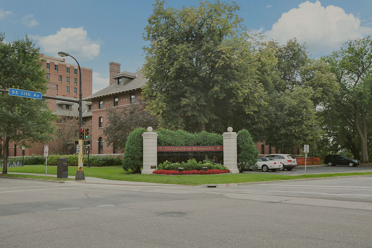 the freund haus home slide 3