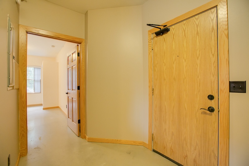 the freund haus minneapolis college apartments athens 4br main door