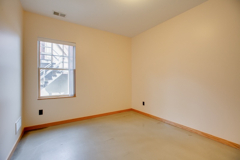 the freund haus minneapolis college apartments madrid 4br bedroom 3