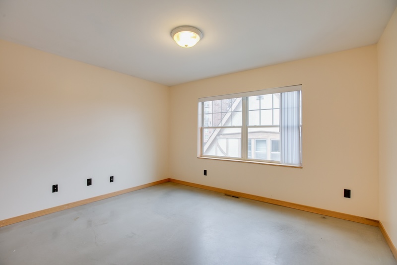 the freund haus minneapolis college apartments madrid 4br bedroom 5